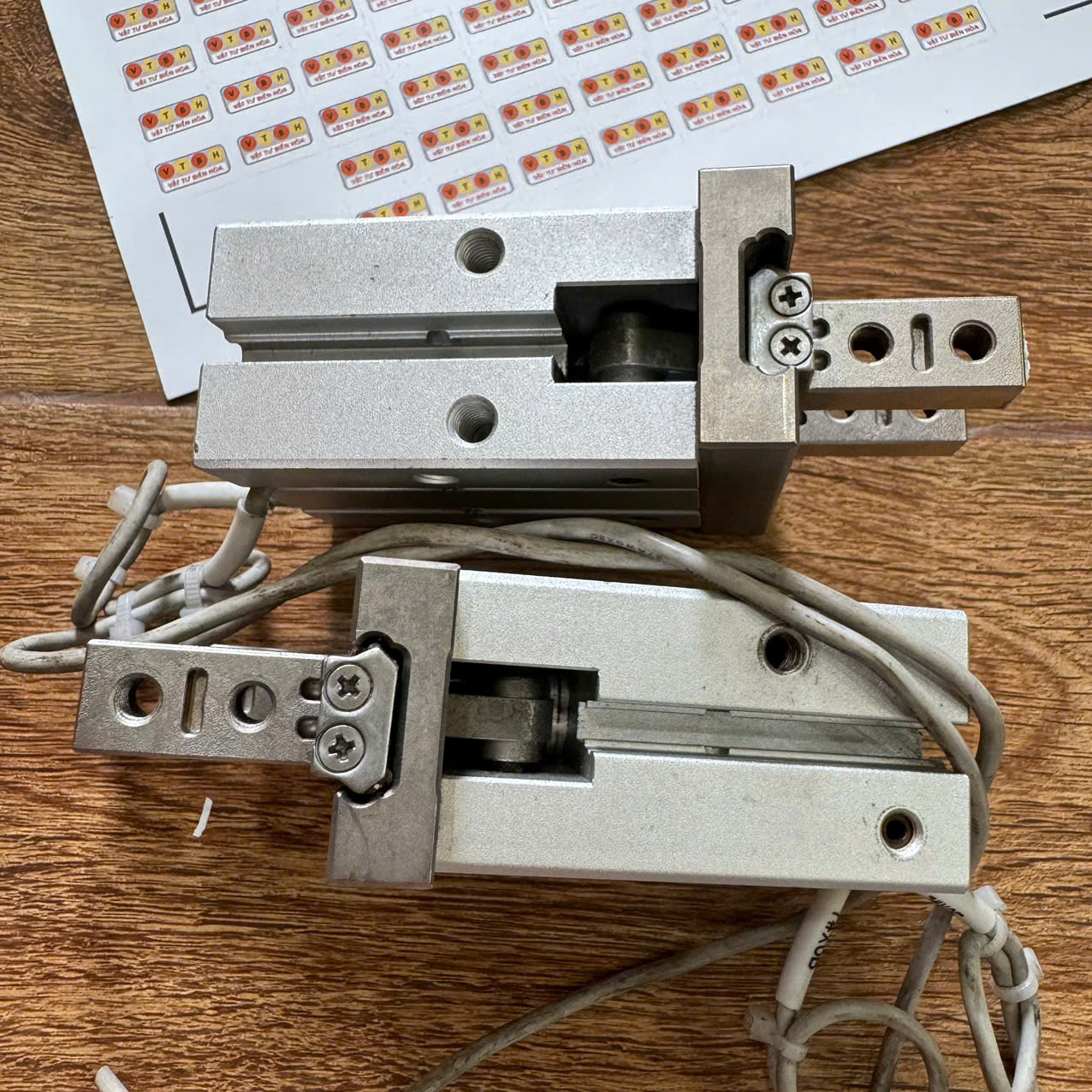 hfz25 cam bien 3.jpg